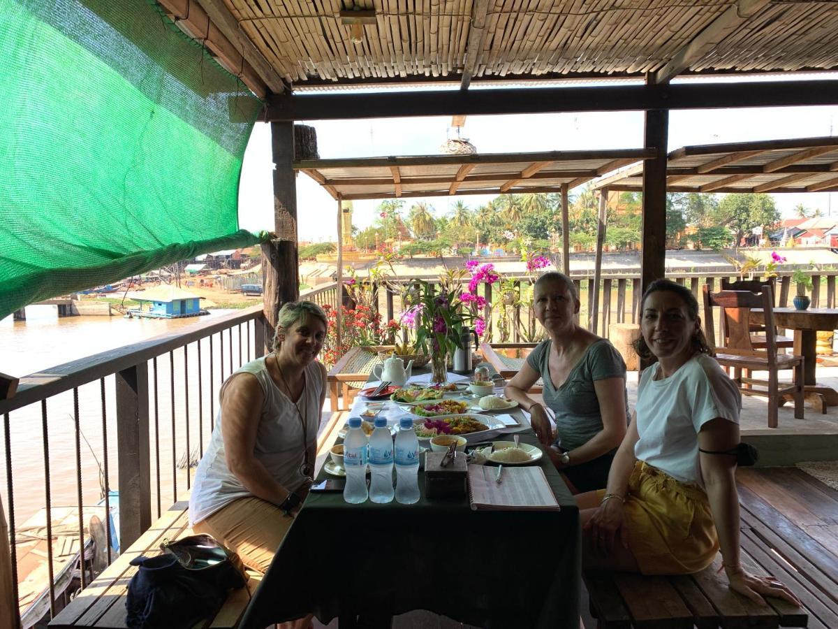 St 63 Home Stay & Tour Kampong Khleang Экстерьер фото