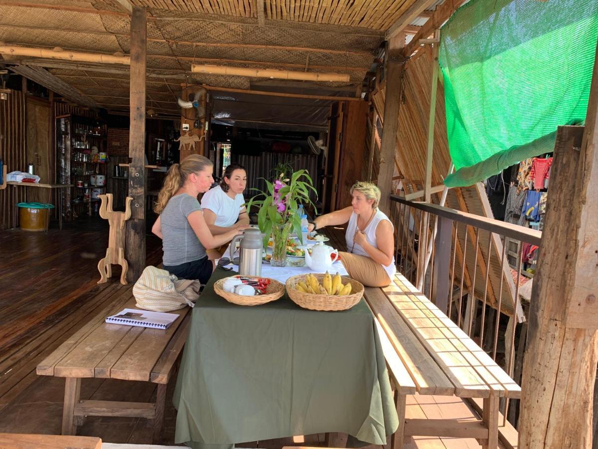 St 63 Home Stay & Tour Kampong Khleang Экстерьер фото
