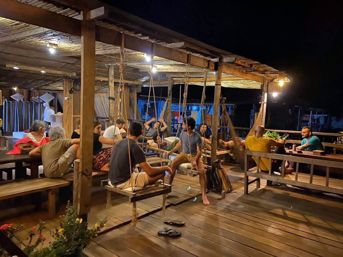 St 63 Home Stay & Tour Kampong Khleang Экстерьер фото